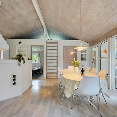 Elika - 900m To The Fjord By Interhome 펜션
