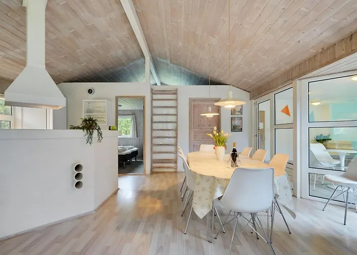 Elika - 900m To The Fjord By Interhome Blavand