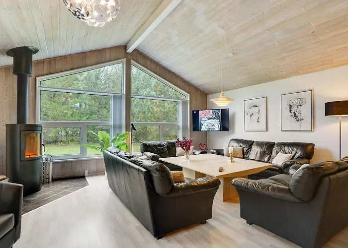 Elika - 900m To The Fjord By Interhome *